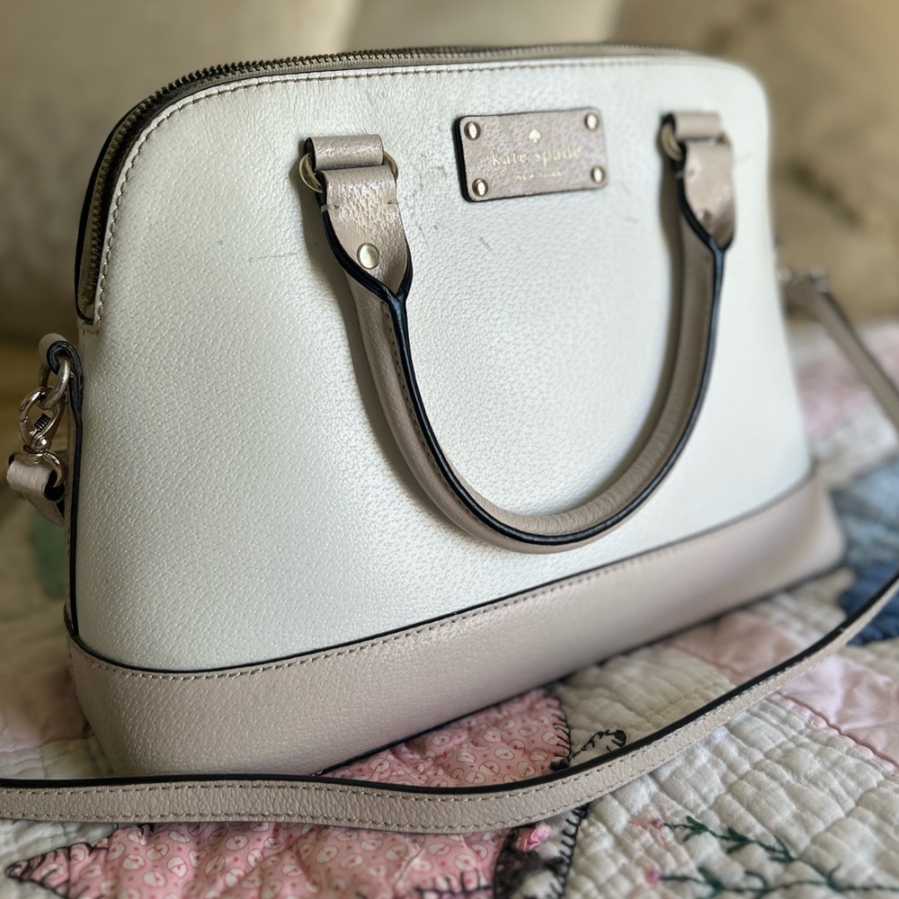 Kate Spade Satchel || White & Tan || Used